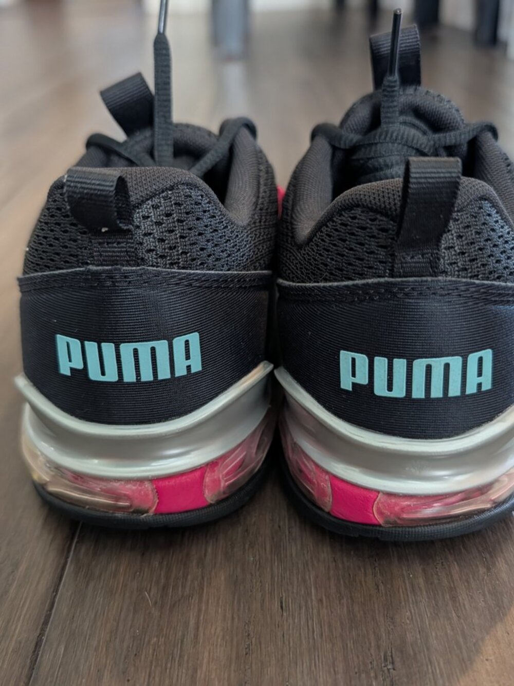 Like New * Puma Womens Athletic Shoes 7.5 - Picture 8 of 11